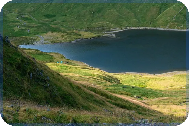 중고차레이 캠핑카 제작으로 새로운 도전 제시